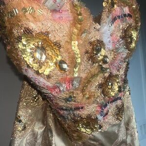 Terani Women’s Gown Champagne Gold Strapless Beaded Sweetheart Neckline size 6